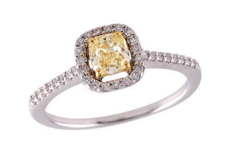 B242-13229: LDR .52 LGT FANCY YELL DIA .66 TW (EGL D14022404)