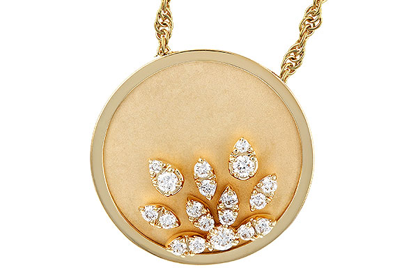 D329-44129: NECKLACE .15 TW