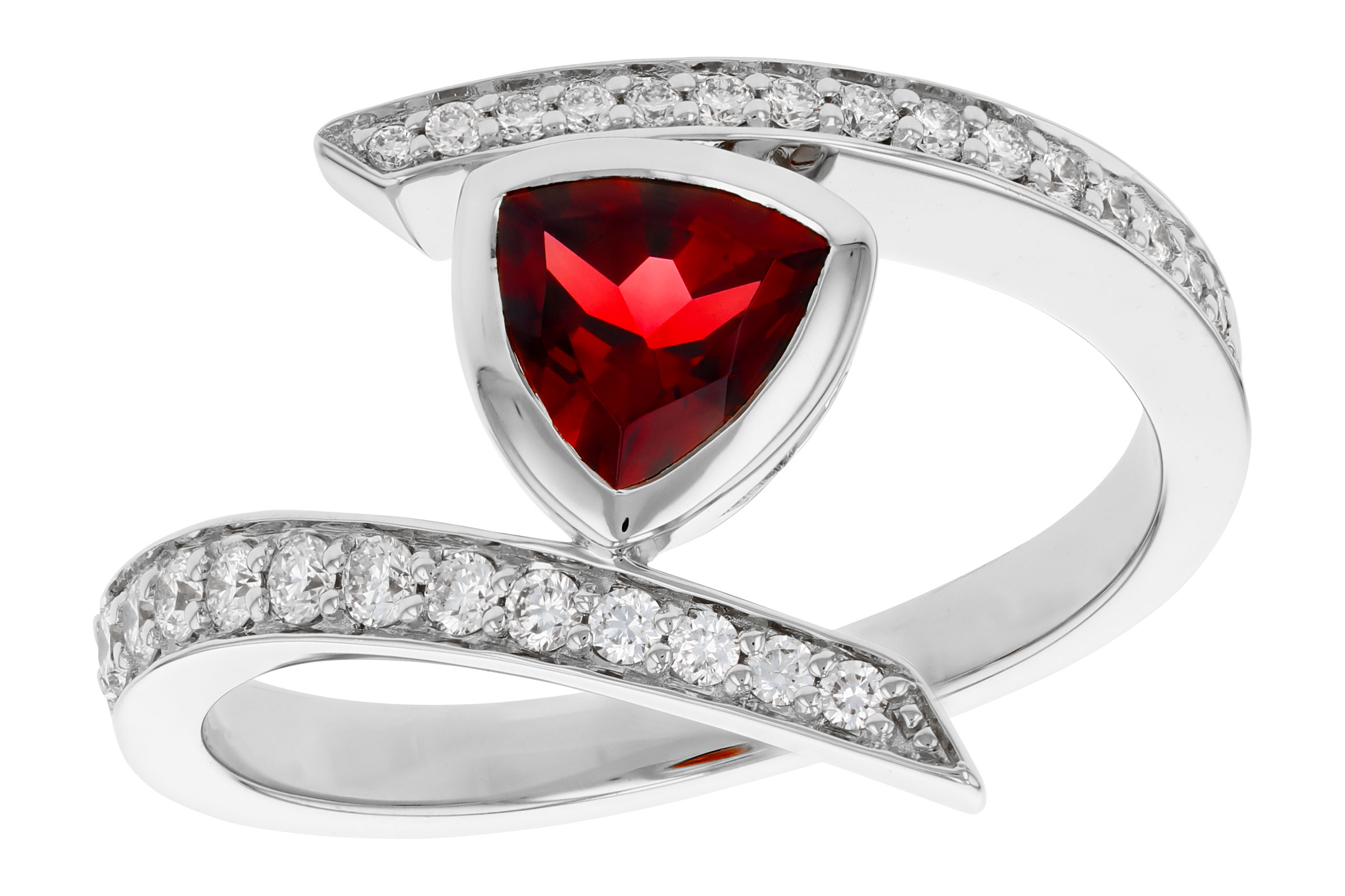 D330-30502: LDS RG .84 GARNET 1.08 TGW (6MM GAR)