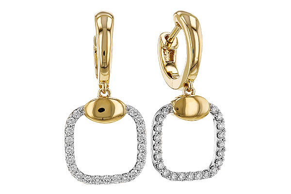 E329-42284: EARRINGS .30 TW