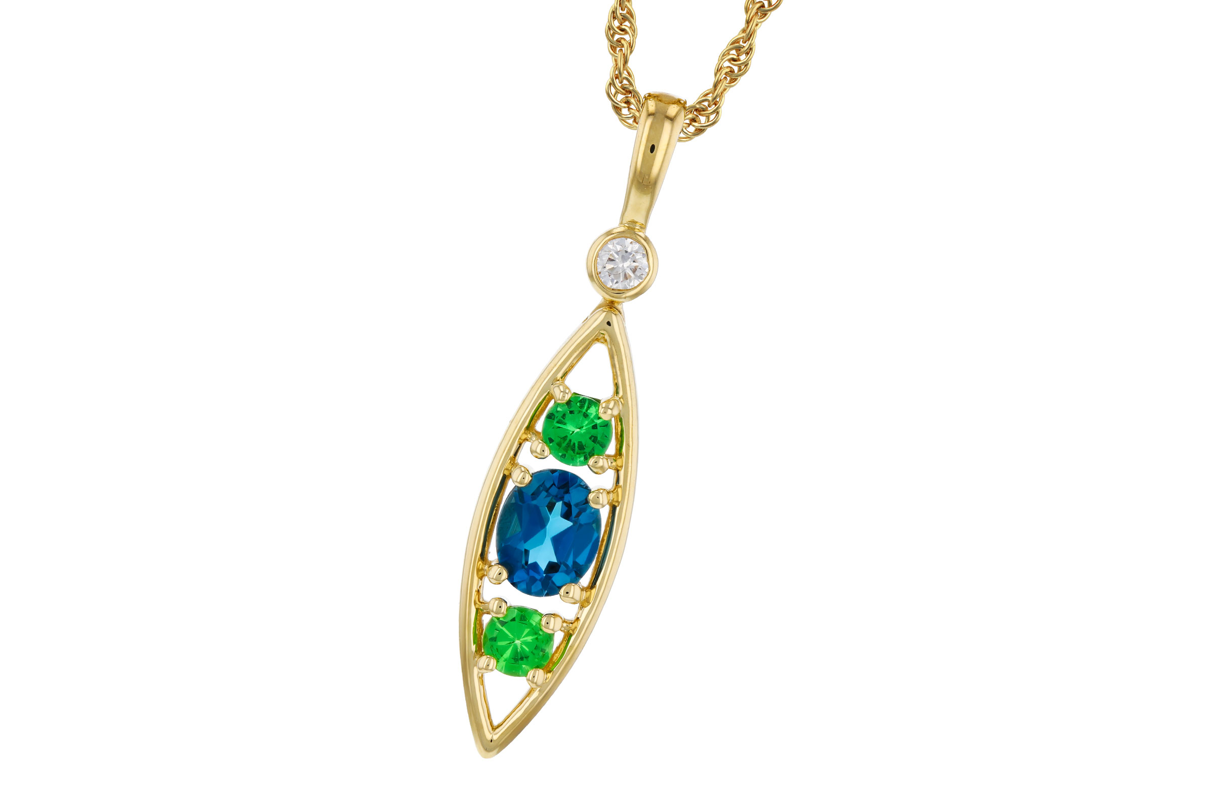 E330-29584: NECKLACE .54 SEMI-PREC (LBT & GR.GT) .58 TGW
