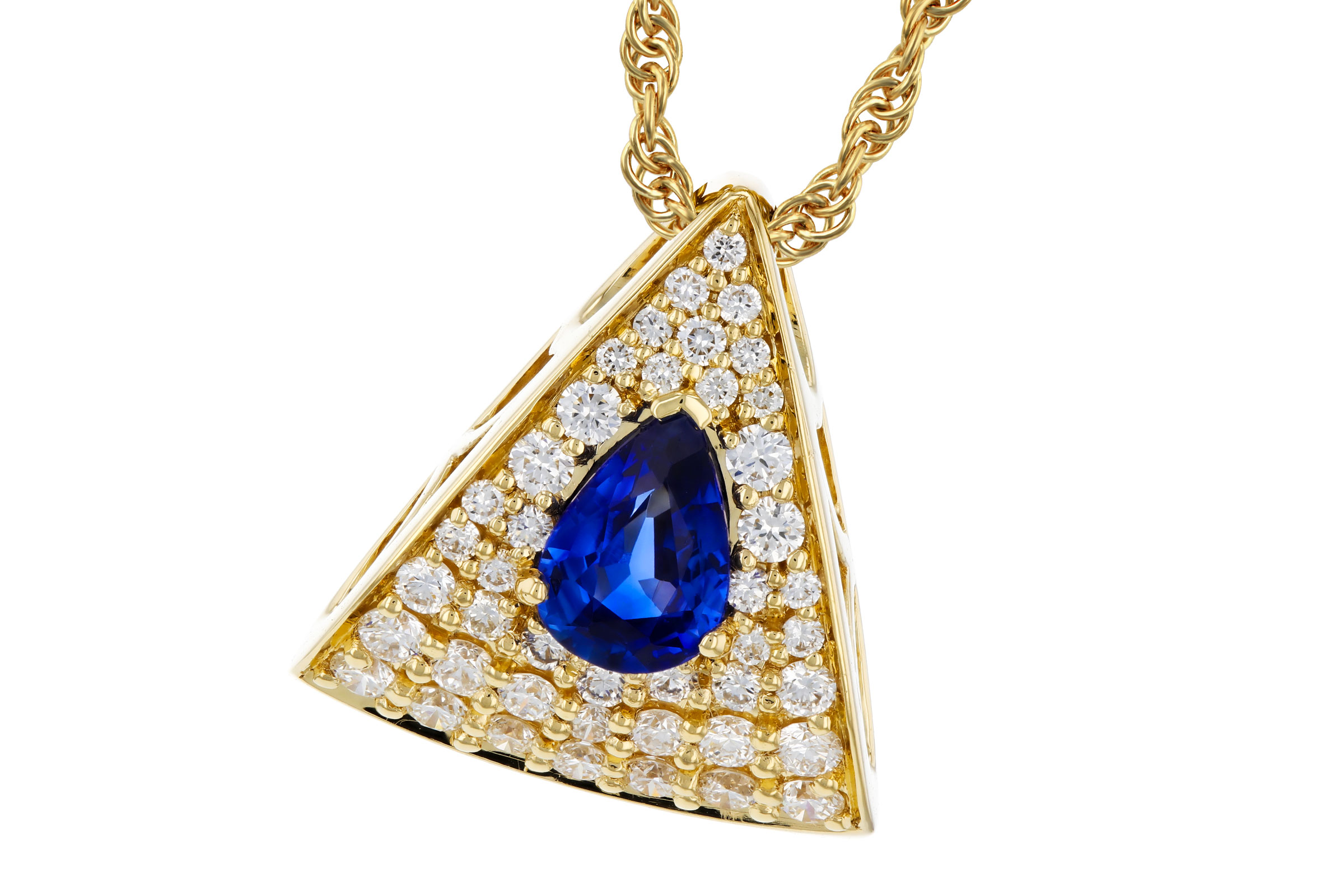 E330-29620: NECKLACE .51 SAPPHIRE .85 TGW (6x4MM SA)