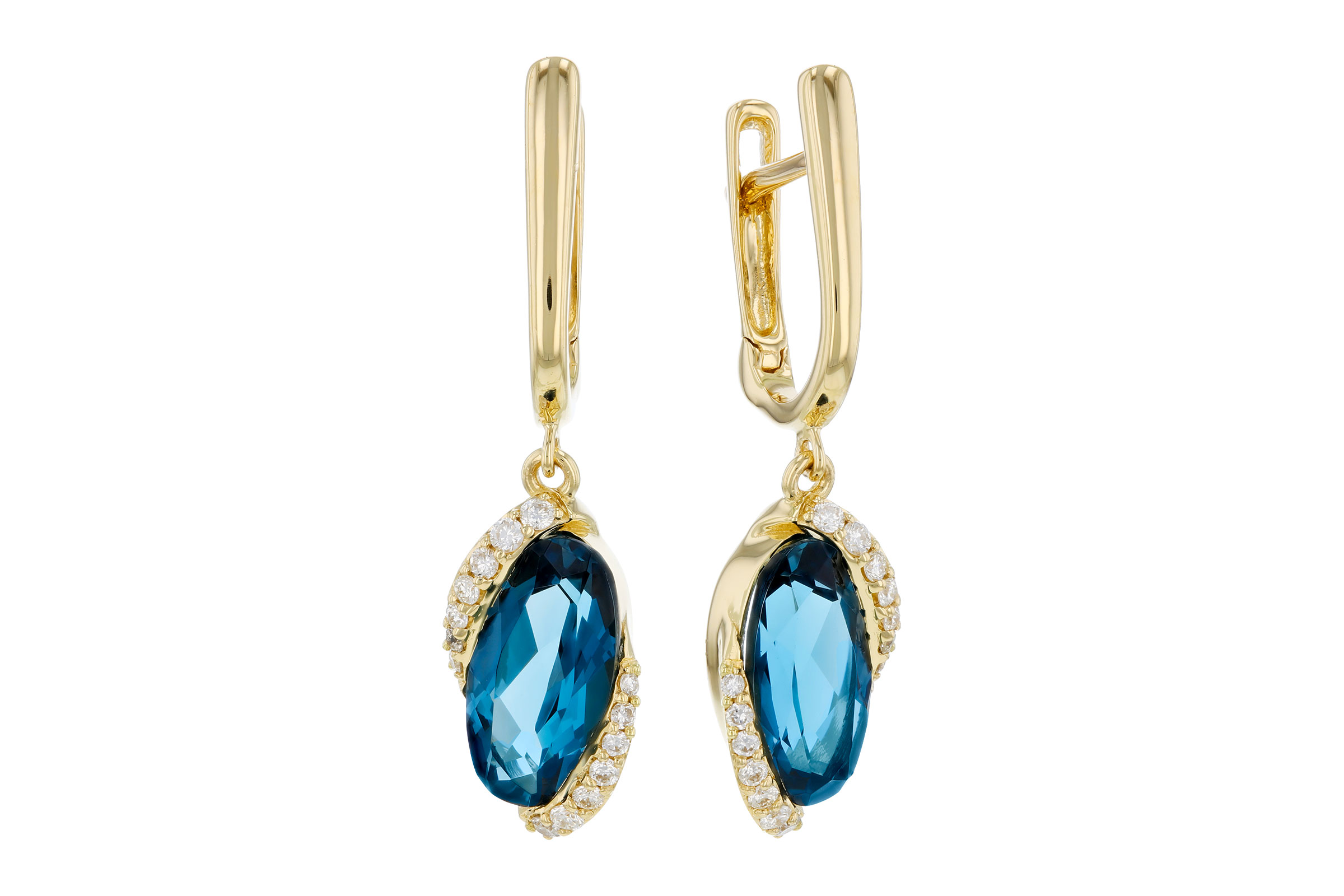 E330-30493: EARR 2.76 TW LONDON BTPZ 2.88 TGW (10x5MM LBT)