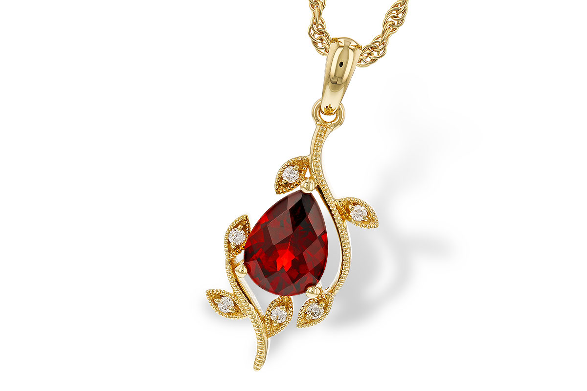 F329-43202: NECKLACE 1.34 GARNET 1.39 TGW (8X6MM GAR)