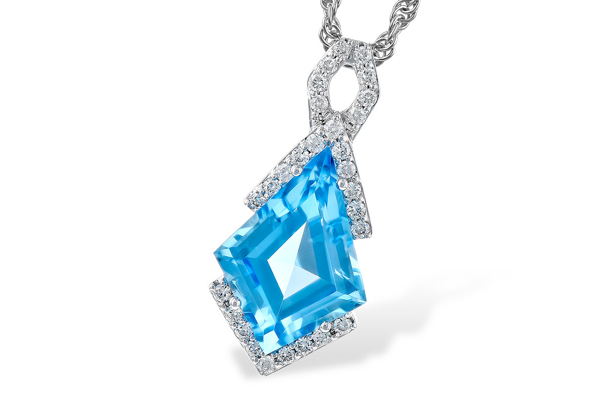 G327-56820: NECK 2.40 BLUE TOPAZ 2.53 TGW