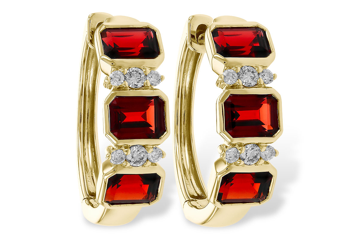 G329-38693: EARRING 1.50 TW GARNET 1.61 TGW