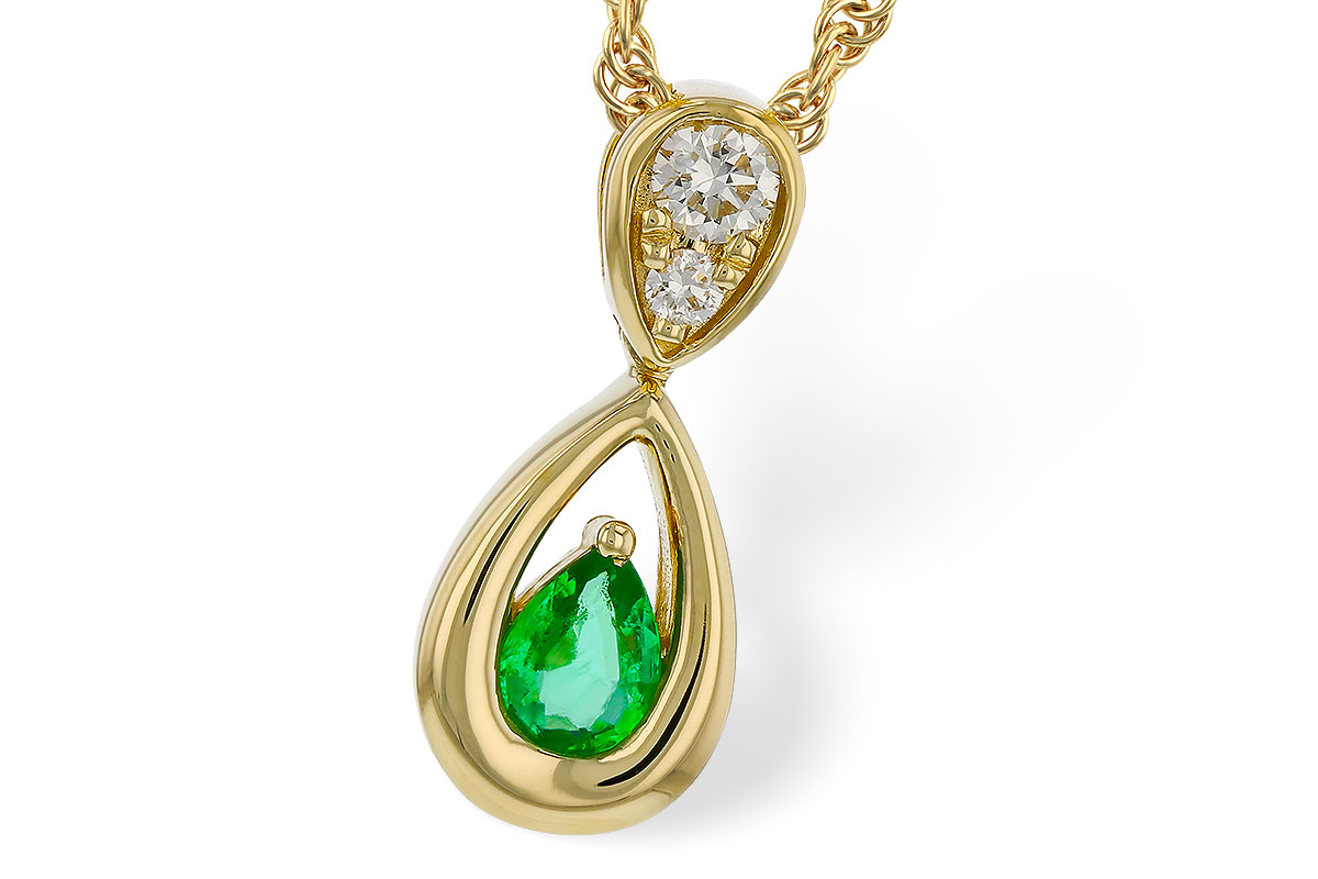 H329-40502: NECKLACE .10 EMERALD .16 TGW (4x3 EMER)
