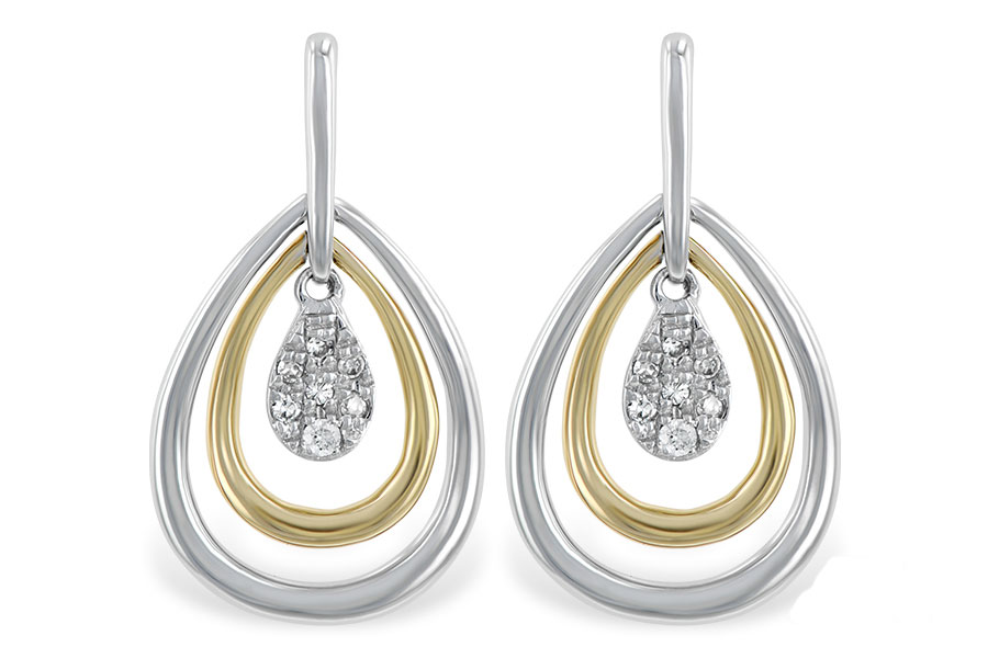 K238-49629: EARRINGS .06 TW