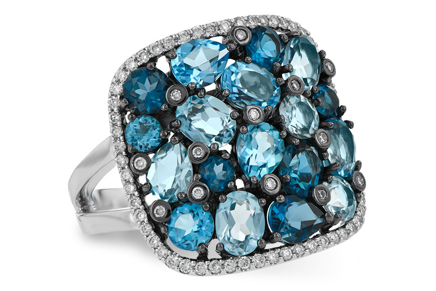 K242-14120: LDS RG 3.67 BLUE TOPAZ 3.94 TGW