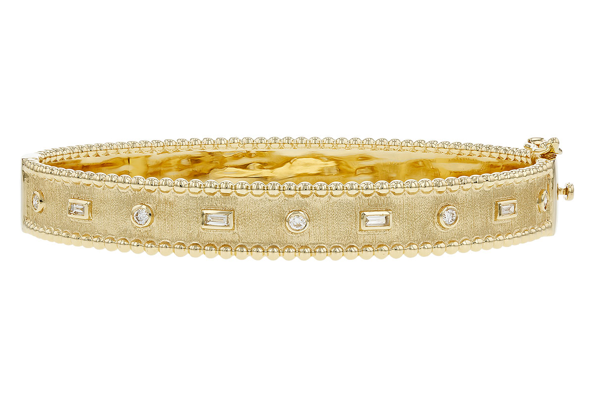 K328-52320: BANGLE .08 BAG .22 TW
