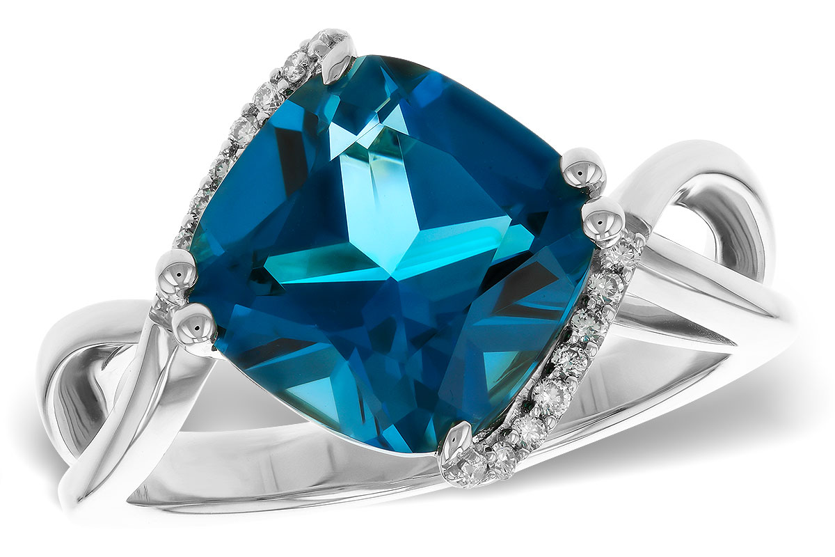 K329-43229: LDS RG 4.42 LONDON BLUE TOPAZ 4.50 TGW (10MM LBT)