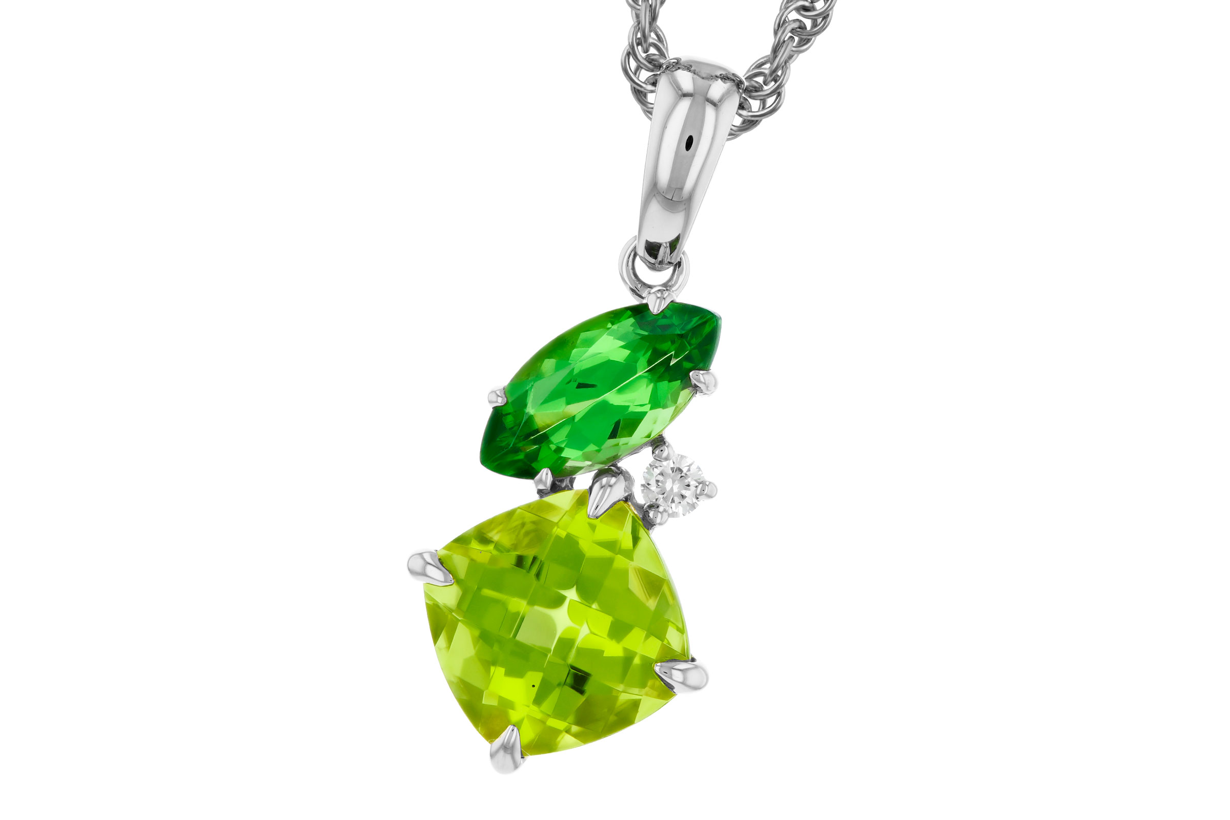 K330-30474: NECKLACE 1.97 TW SEMI-PREC (PER,TSAV) 2.00 TGW