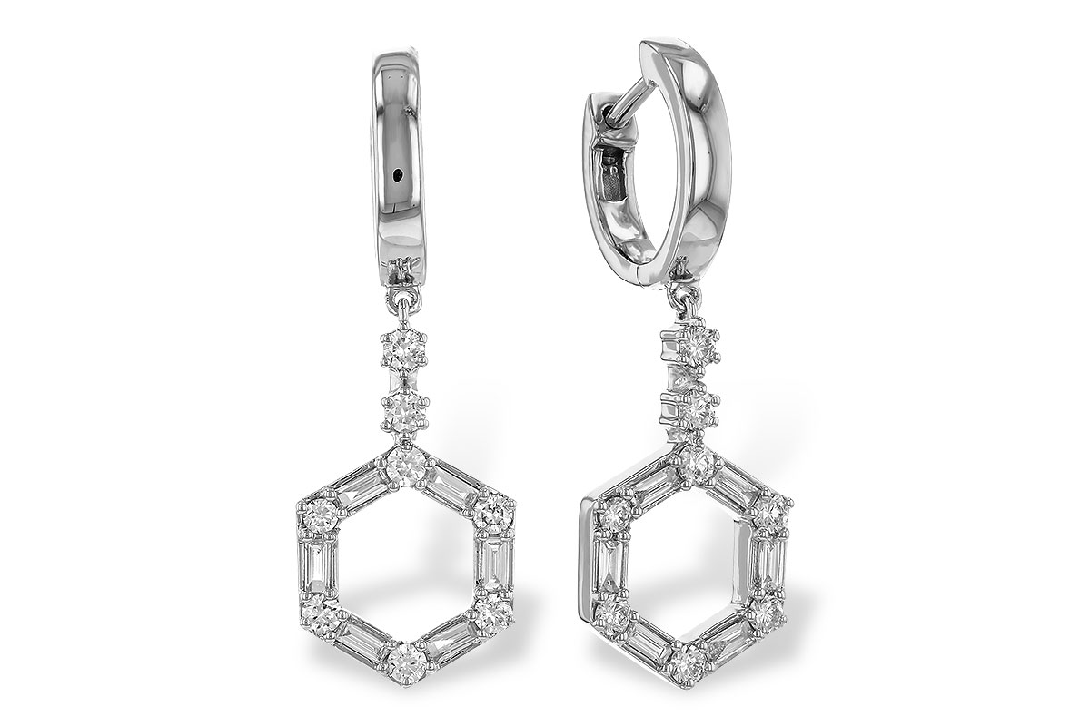M329-37747: EARRINGS .23 BAG .60 TW